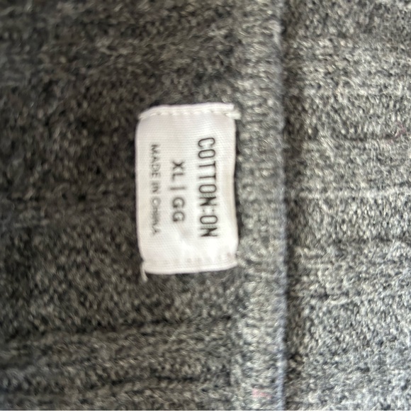 Cotton On Heather Gray Knit Sweater - Picture 2 of 2